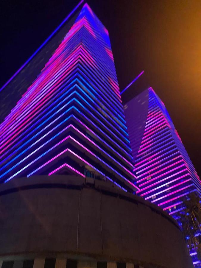 Апартаменты С Видом На Море Twin Towers Batumi, Orbi City Ngoại thất bức ảnh